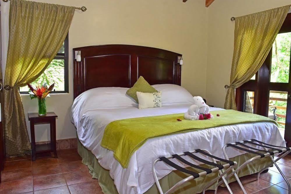 Mystic River Resort San Ignacio Exteriér fotografie